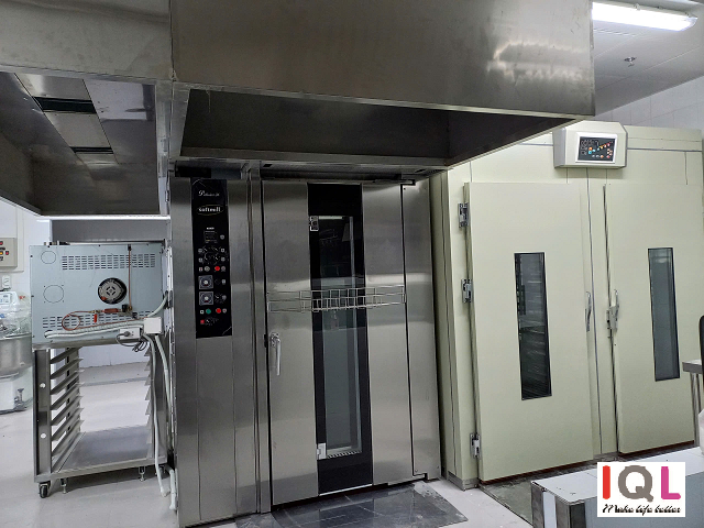 IQL lắp đặt bếp bánh