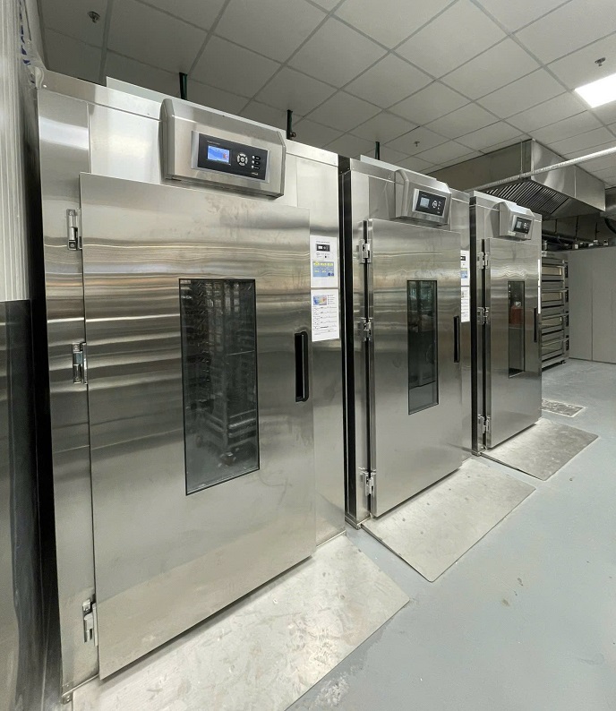 tủ ủ bột 2 xe khay