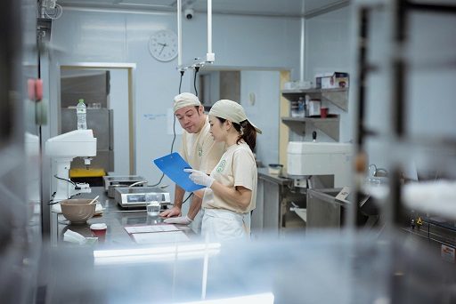 IQL lắp đặt bếp bánh lisa