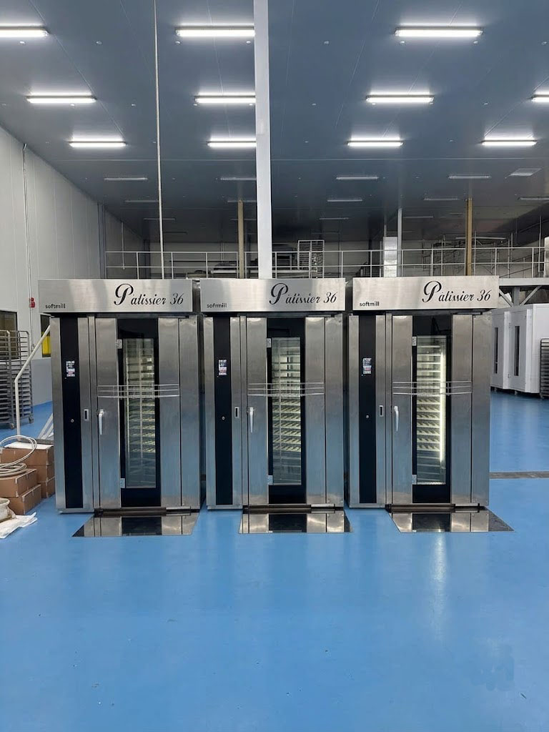 IQL lắp đặt hệ thống lò nướng xoay 36 khay Softmill công suất lớn tại Nhà máy thực phẩm Ochao HFoods