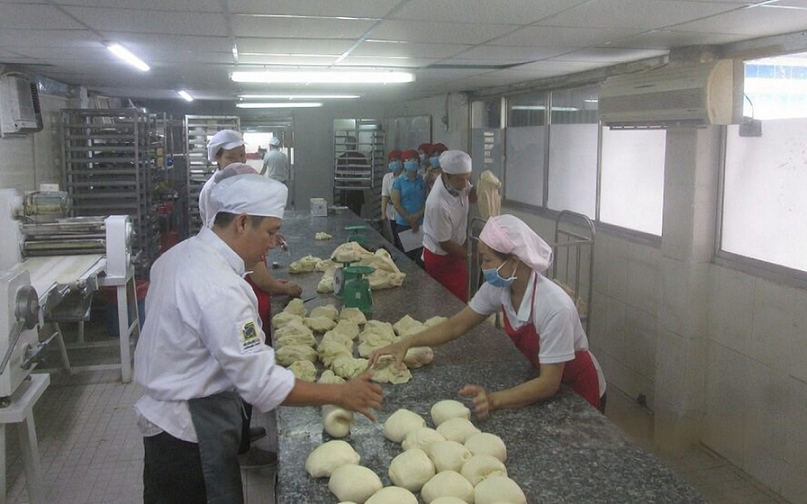 nhà máy sản xuất bánh lovebread