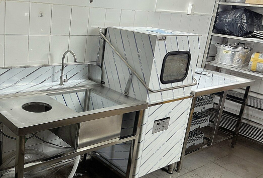 máy rửa bát cửa sập nhập khẩu Hàn quốc