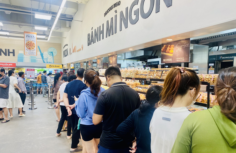 quầy bánh đông tại Emart